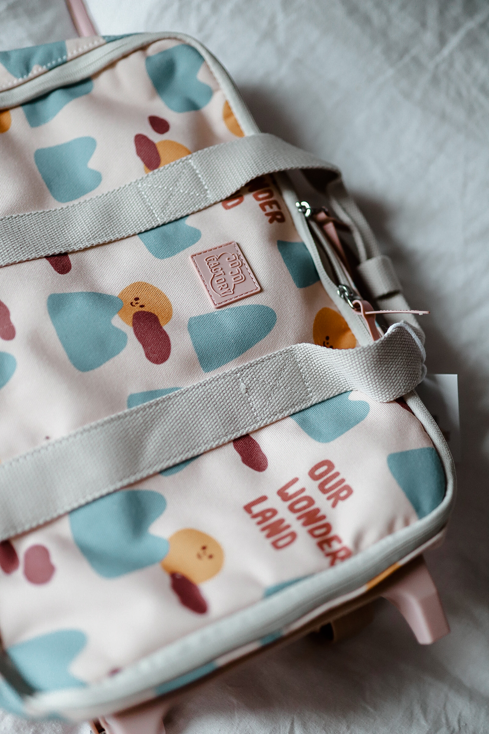 10 essentiels à glisser dans la valise de maternité – Élhée